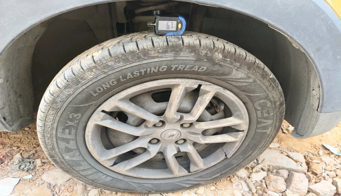 2023 Renault TRIBER RXT, Petrol, Manual, 57,760 km, tyre