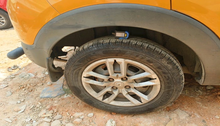 2023 Renault TRIBER RXT, Petrol, Manual, 57,760 km, tyre