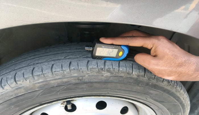 2016 Maruti Wagon R 1.0 LXI, Petrol, Manual, 1,10,915 km, tyre