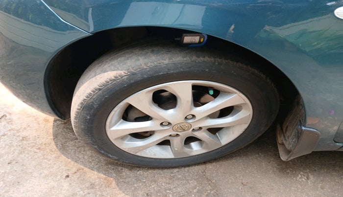 2014 Nissan Micra XV CVT, Petrol, Automatic, 87,230 km, tyre