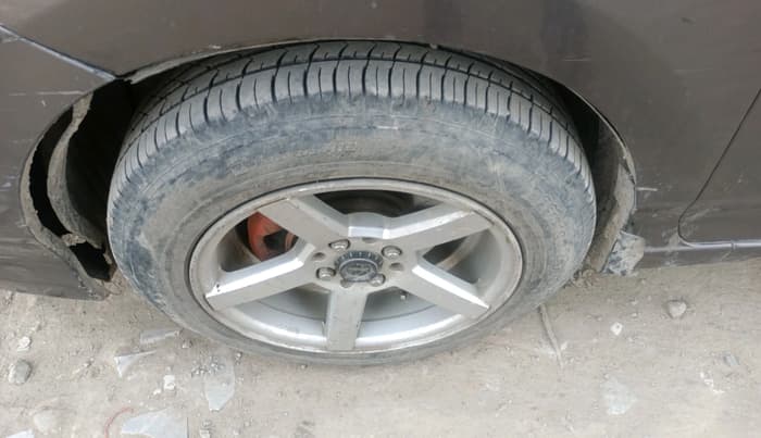2011 Honda City 1.5L I-VTEC S MT, CNG, Manual, 97,854 km, tyre