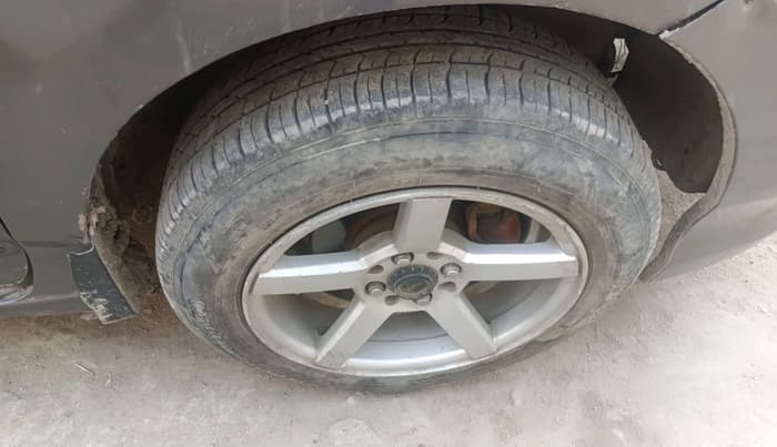 2011 Honda City 1.5L I-VTEC S MT, CNG, Manual, 97,854 km, tyre