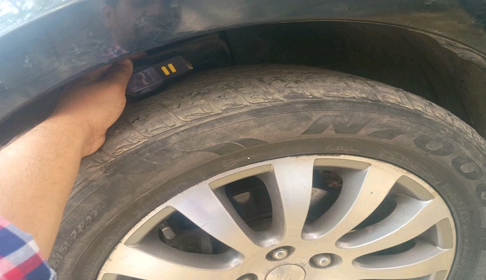 2012 Maruti Kizashi 2.4L MT, Petrol, Manual, 78,736 km, tyre