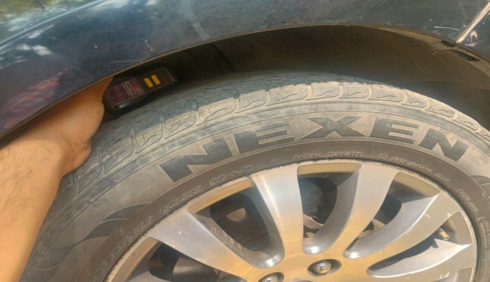 2012 Maruti Kizashi 2.4L MT, Petrol, Manual, 78,736 km, tyre