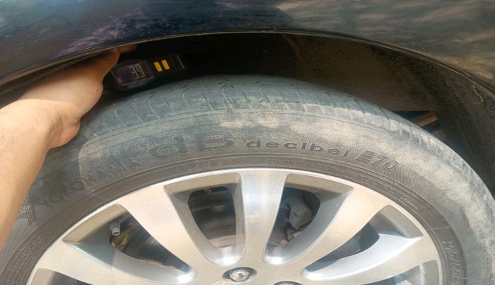 2012 Maruti Kizashi 2.4L MT, Petrol, Manual, 78,736 km, tyre