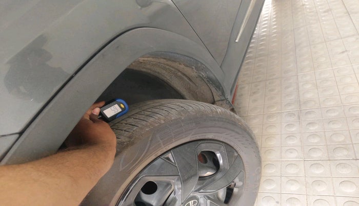 2025 Tata PUNCH ADVENTURE AMT, Petrol, Automatic, 13,085 km, tyre