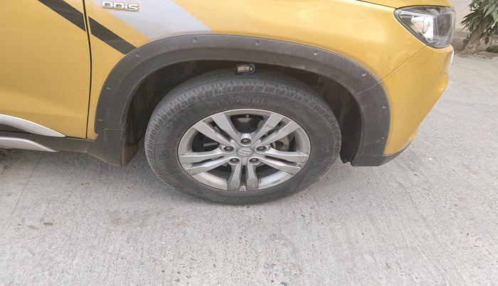 2017 Maruti Vitara Brezza ZDI, Diesel, Manual, 47,160 km, tyre