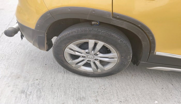 2017 Maruti Vitara Brezza ZDI, Diesel, Manual, 47,160 km, tyre