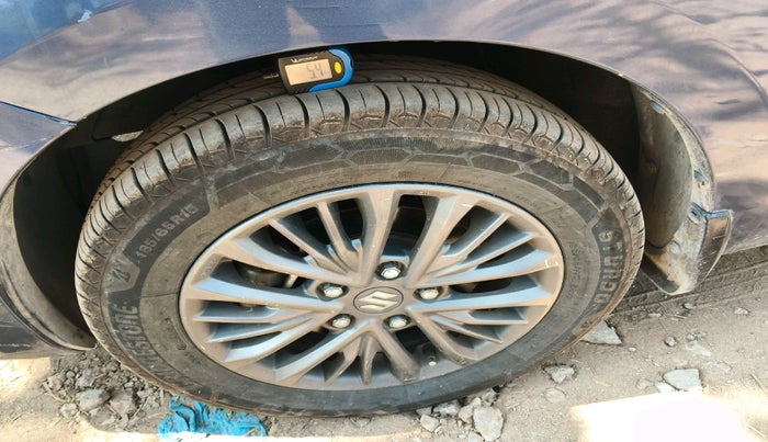 2020 Maruti Ertiga ZXI SHVS, Petrol, Manual, 1,40,946 km, tyre