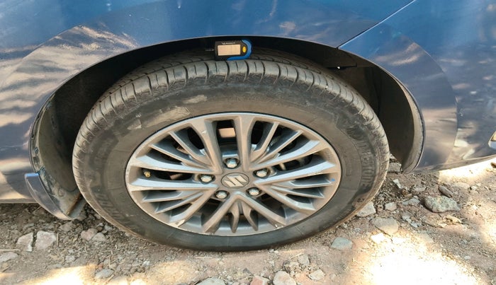 2020 Maruti Ertiga ZXI SHVS, Petrol, Manual, 1,40,946 km, tyre