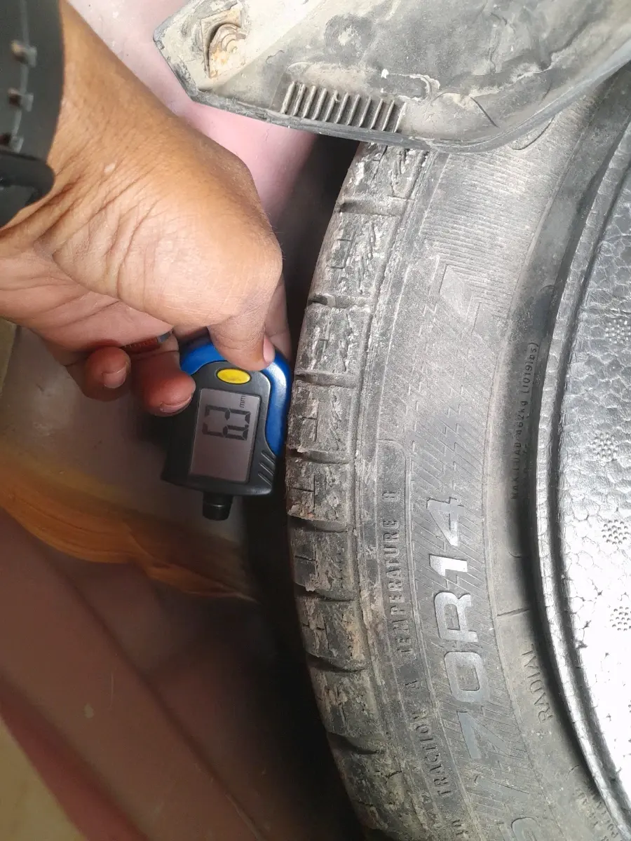 2019 Maruti Celerio VXI AMT, Petrol, Automatic, 41,176 km, tyre