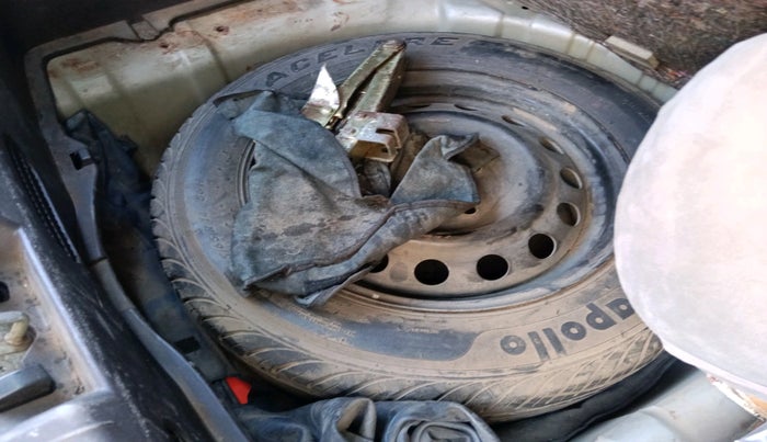 2011 Hyundai i20 SPORTZ 1.2, Petrol, Manual, 82,845 km, tyre