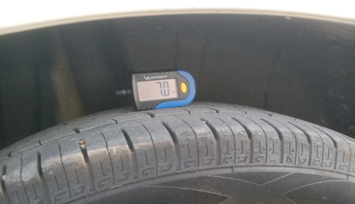 2022 Maruti Ertiga ZXI+ SHVS, Petrol, Manual, 69,682 km, tyre