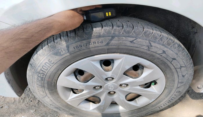 2014 Hyundai Elite i20 SPORTZ 1.4 CRDI, Diesel, Manual, 1,36,192 km, tyre