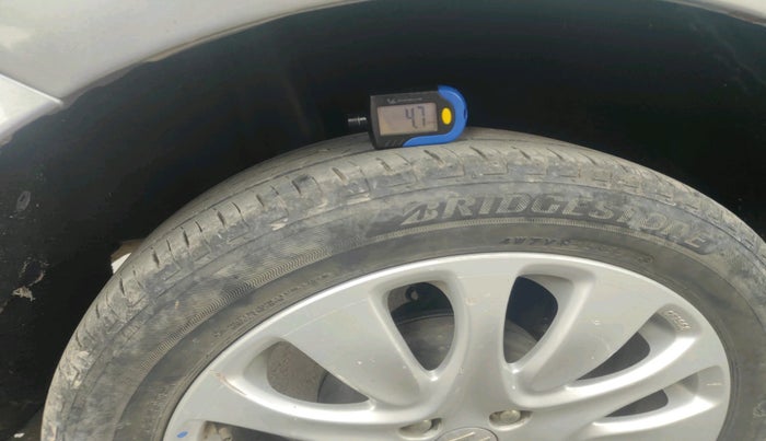 2015 Maruti Baleno ZETA PETROL 1.2, Petrol, Manual, 98,630 km, tyre