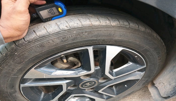 2020 Tata Tiago XZA PLUS PETROL, Petrol, Automatic, 80,561 km, tyre