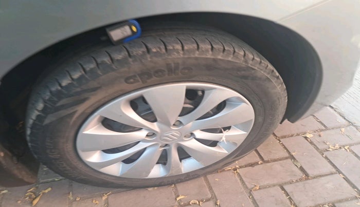 2017 Maruti Baleno DELTA PETROL 1.2, Petrol, Manual, 1,09,907 km, tyre