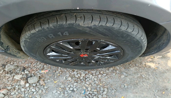 2014 Maruti Swift Dzire VDI, Diesel, Manual, 1,37,124 km, tyre