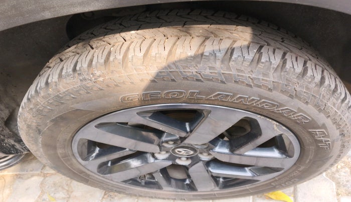 2022 Tata Safari XZA PLUS, Diesel, Automatic, 73,887 km, tyre