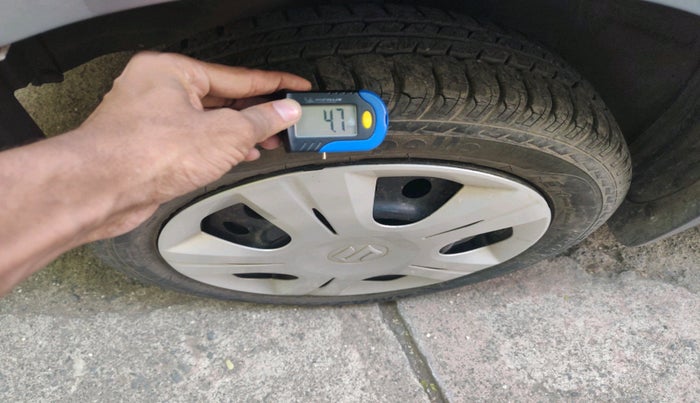 2014 Maruti Wagon R 1.0 VXI, Petrol, Manual, 9,824 km, tyre