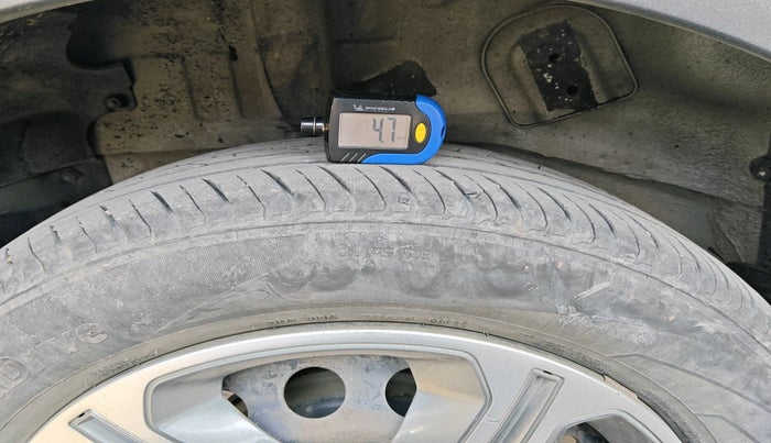 2018 Tata NEXON XM PETROL, Petrol, Manual, 66,697 km, tyre