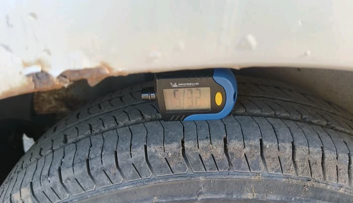 2011 Maruti Ritz VDI, Diesel, Manual, 1,09,093 km, tyre