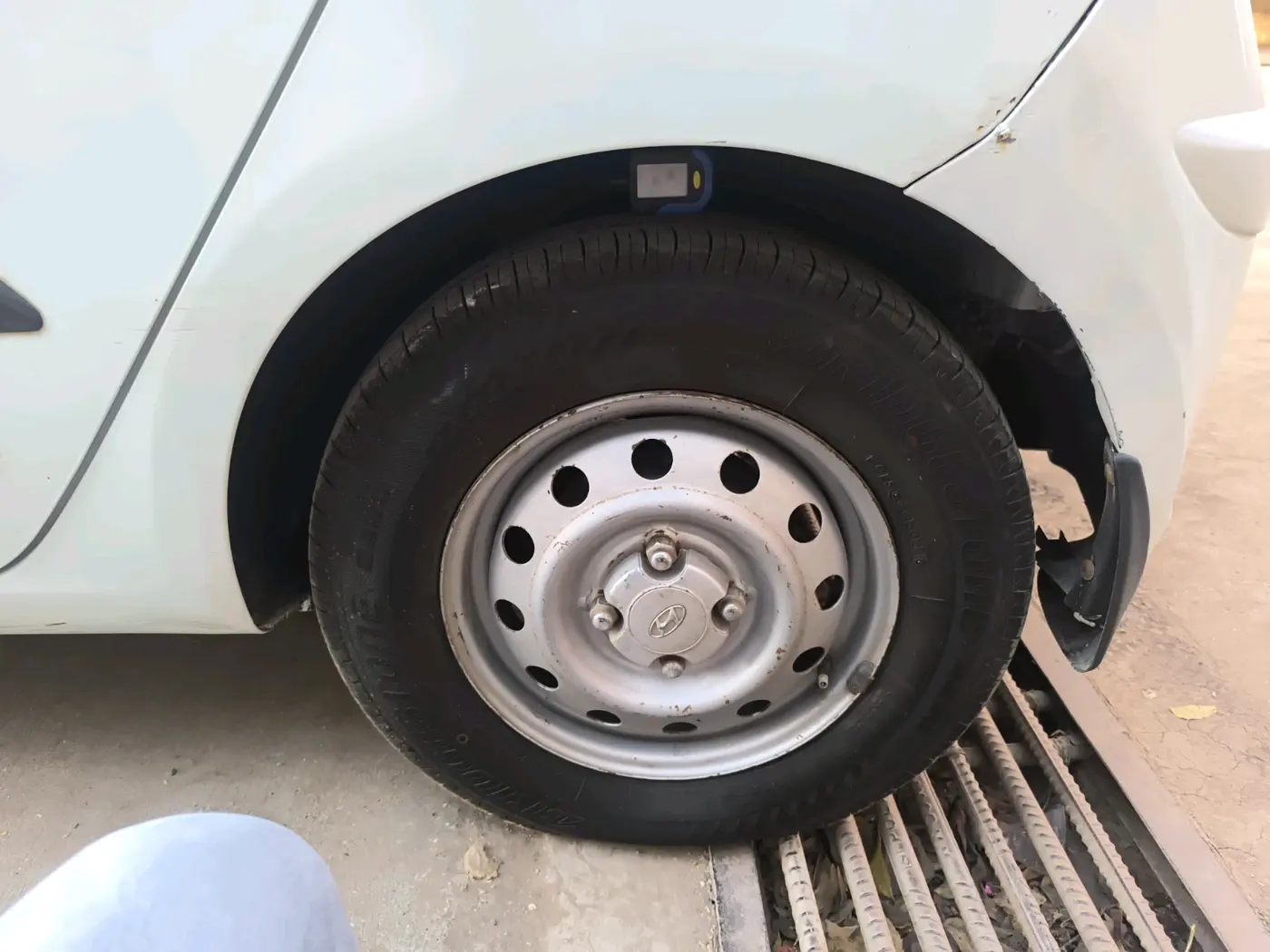 2012 Hyundai i10 ERA 1.1, Petrol, Manual, 72,255 km, tyre