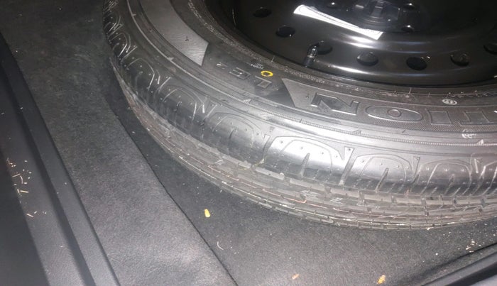 2020 Jeep Compass LIMITED PLUS DIESEL, Diesel, Manual, 1,27,909 km, tyre