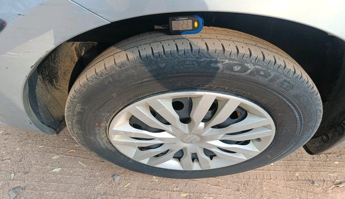 2023 Maruti Dzire VXI CNG, CNG, Manual, 82,324 km, tyre