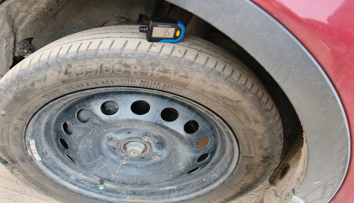 2018 Tata NEXON XM DIESEL, Diesel, Manual, 1,67,483 km, tyre