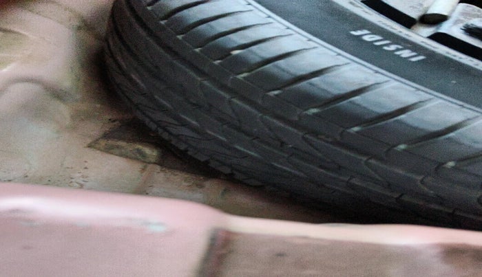 2018 Tata NEXON XM DIESEL, Diesel, Manual, 1,67,483 km, tyre