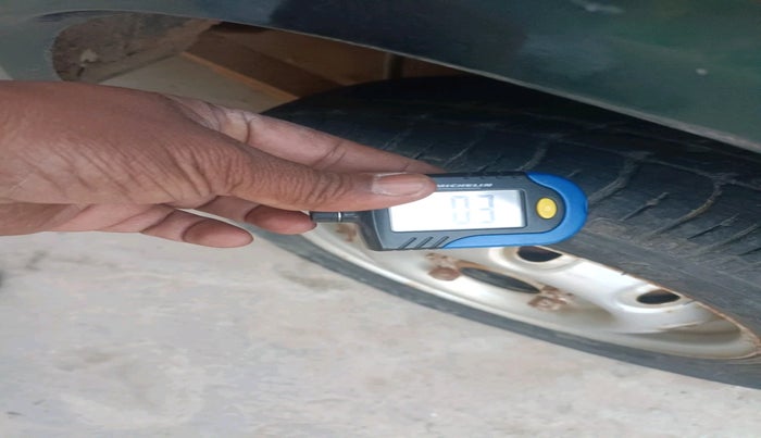 2001 Maruti OMNI E STD, Petrol, Manual, 38,935 km, tyre