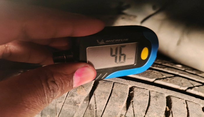 2013 Hyundai Verna FLUIDIC 1.6 VTVT EX, Petrol, Manual, 68,946 km, tyre