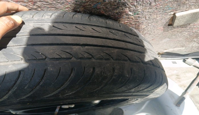 2011 Hyundai i20 SPORTZ 1.2, Petrol, Manual, 53,790 km, tyre