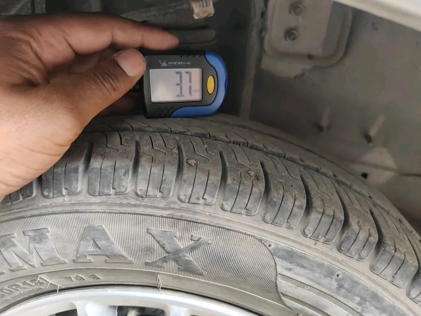 2018 Tata Tiago XE PETROL, Petrol, Manual, 78,200 km, tyre