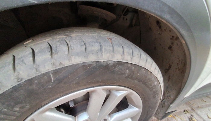 2017 Hyundai Creta SX PLUS 1.6 DIESEL, Diesel, Manual, 1,67,855 km, tyre