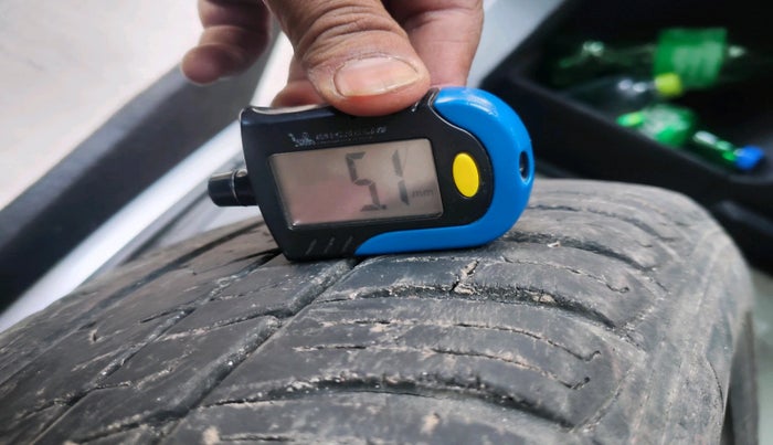 2018 Maruti Vitara Brezza LDI, Diesel, Manual, 45,452 km, tyre