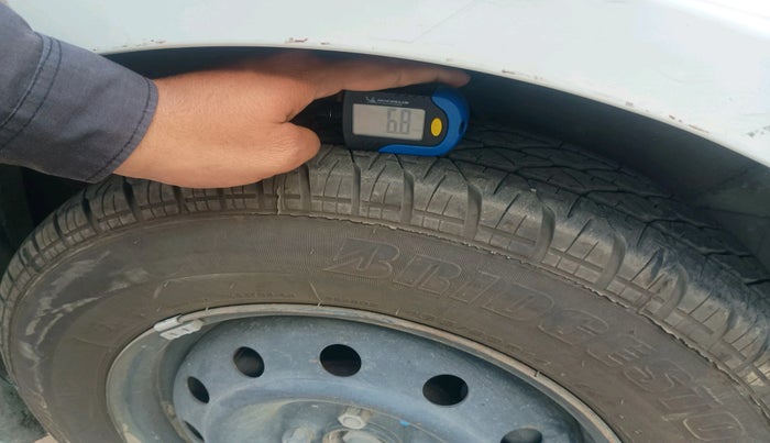 2009 Maruti Swift Dzire VDI, Diesel, Manual, 73,965 km, tyre