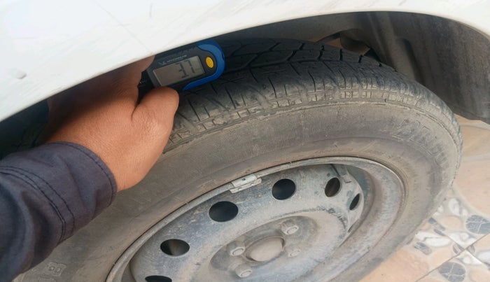 2009 Maruti Swift Dzire VDI, Diesel, Manual, 73,965 km, tyre