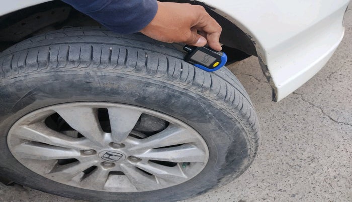 2012 Honda City 1.5L I-VTEC V MT, CNG, Manual, 1,31,424 km, tyre