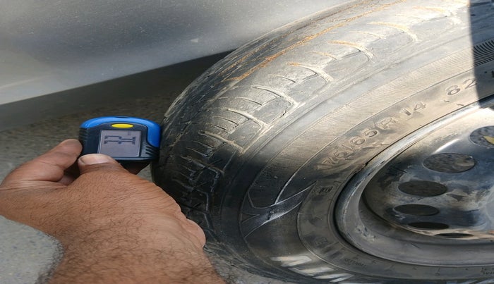 2017 Honda Amaze 1.2L I-VTEC S OPT, Petrol, Manual, 31,553 km, tyre