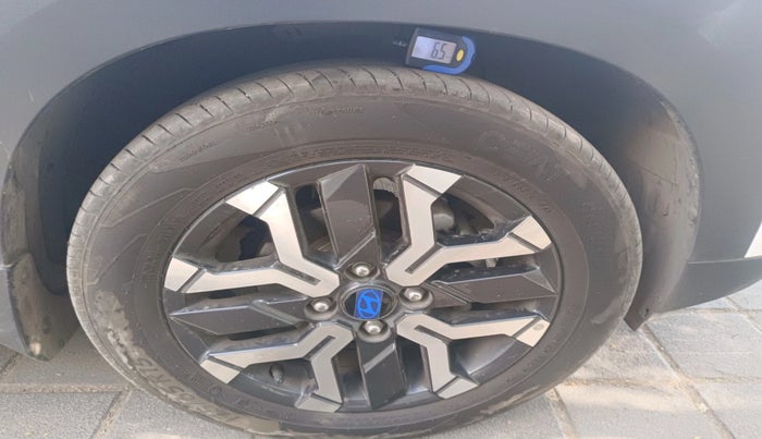 2024 Hyundai EXTER SX(O) 1.2 AMT, Petrol, Automatic, 15,820 km, tyre