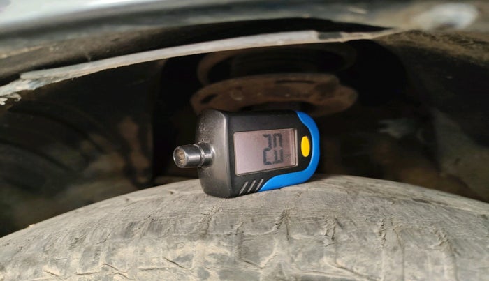 2016 Tata Zest XMS PETROL, Petrol, Manual, 53,462 km, tyre