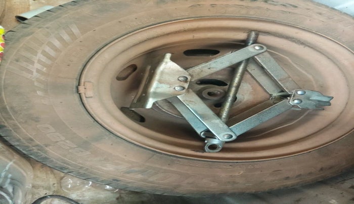 2018 Datsun Redi Go T(O) 1.0 AMT, Petrol, Automatic, 68,426 km, tyre