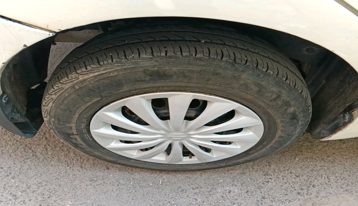 2011 Maruti Swift Dzire VDI, Diesel, Manual, 1,36,733 km, tyre