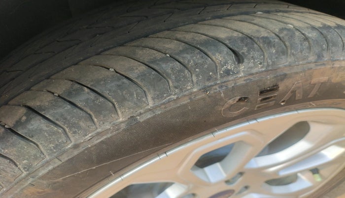 2018 Ford Ecosport TITANIUM + 1.5L DIESEL, Diesel, Manual, 82,049 km, tyre