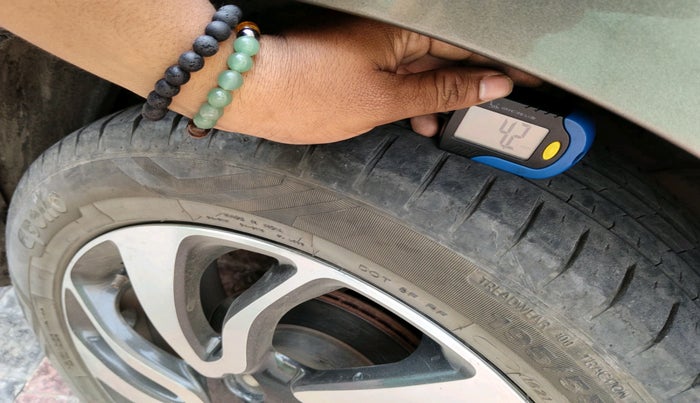 2021 Maruti Baleno ZETA PETROL 1.2, Petrol, Manual, 56,242 km, tyre