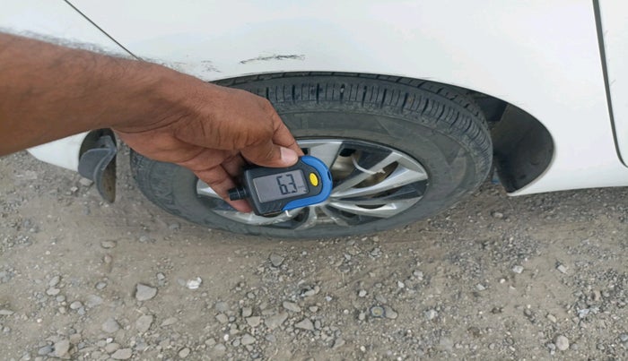 2012 Hyundai Eon D-LITE+, Petrol, Manual, 44,255 km, tyre