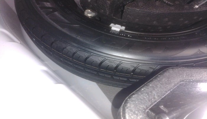 2021 Skoda Rapid AMBITION AT TSI, Petrol, Automatic, 43,456 km, tyre