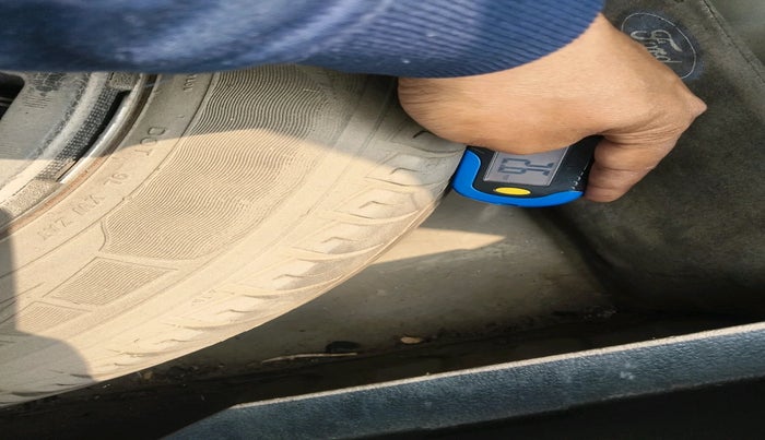 2017 Maruti Vitara Brezza LDI (O), Diesel, Manual, 1,90,527 km, tyre